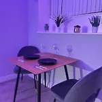 Sapphire Suite By Emerald Apartments